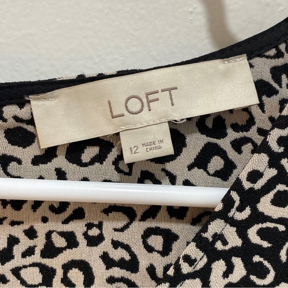 𝅺loft Size 12 Women's Sheath Dress Black & Tan Sleeveless Ruffle Hem Pockets 🌟 - Picture 3 of 4